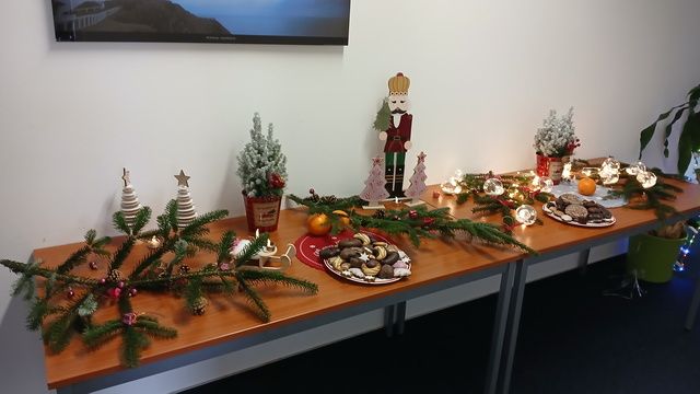 Dekorationen der [ui!] Weihnachtsfeier